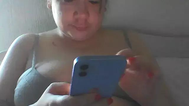 CamilaCherryX on StripChat