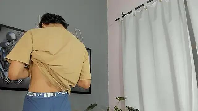 camillo_virgil on StripChat