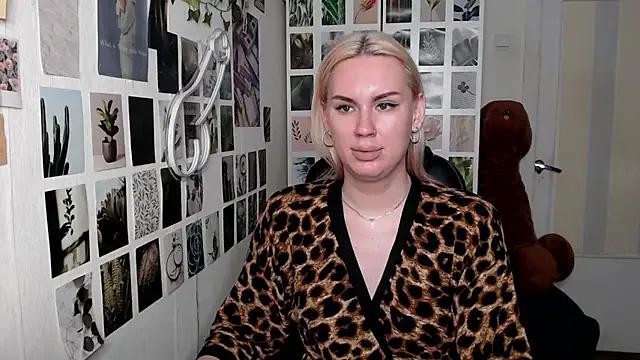 CapriScorpion on StripChat