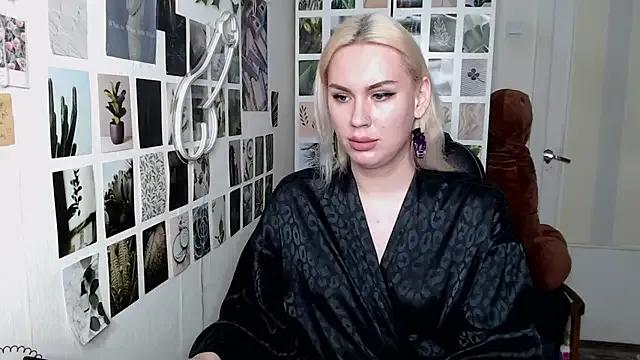 CapriScorpion on StripChat