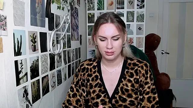 CapriScorpion on StripChat