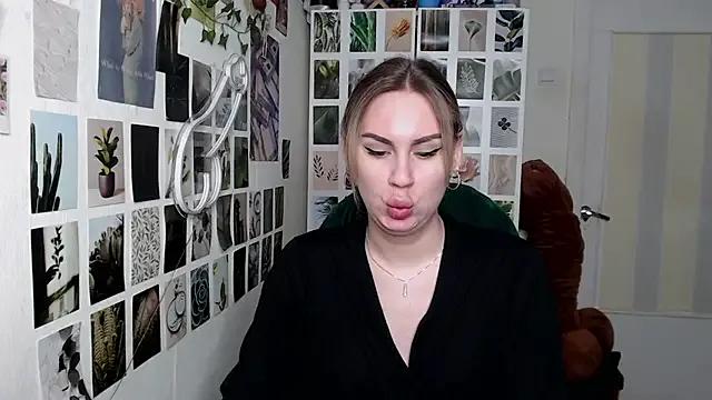 CapriScorpion on StripChat