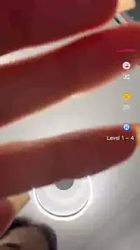 CarolaineMyers on StripChat