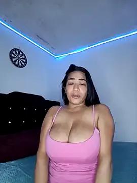 CarolinePolsen on StripChat