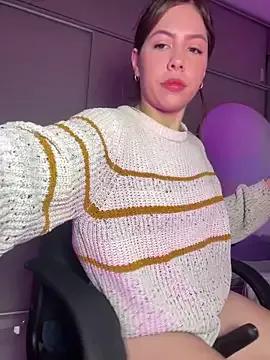 Charlottediolet on StripChat