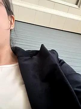 chick-888 on StripChat