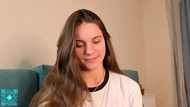 chloemilka on StripChat