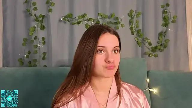 chloemilka on StripChat