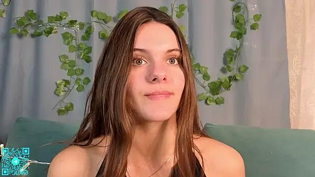 chloemilka on StripChat