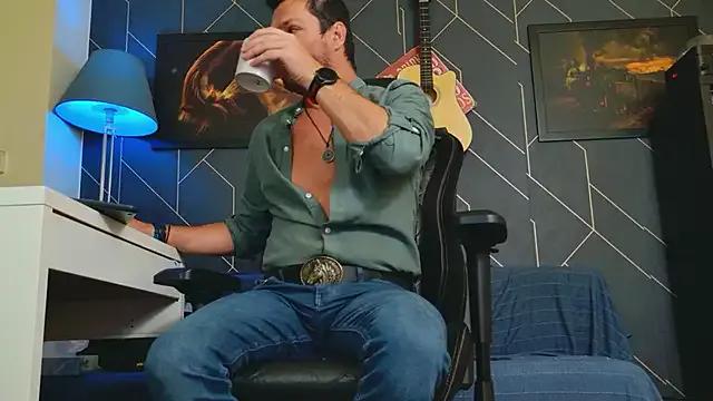 ChrisKox on StripChat