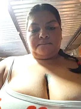 chubby_sexy_big_tits on StripChat