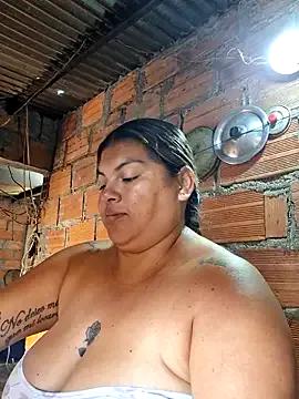 chubby_sexy_big_tits on StripChat