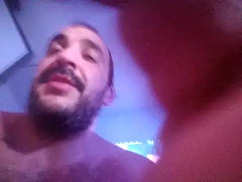 CloudyMuscleBeefy on StripChat