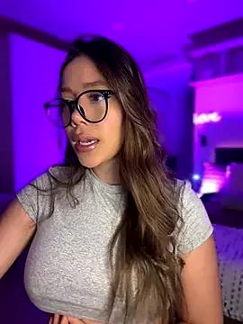 Condes_carmen on StripChat