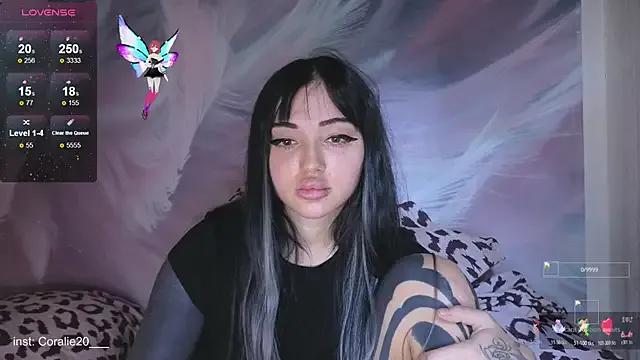 Coralie20_ on StripChat