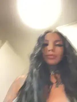 CreamyInkky_ on StripChat