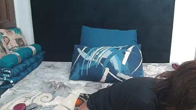 CreamySexyPussy — anything you want just tip and request