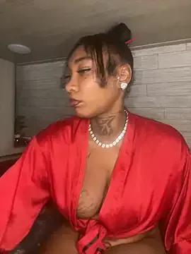 CUMQUEEN-XXX69 on StripChat