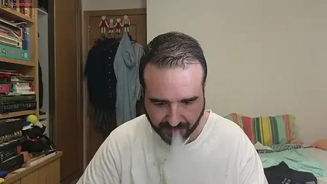 curiosillo83 on StripChat