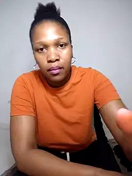 Curvy_sluty on StripChat