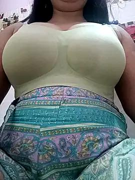 cute-mahek — Boobs show
