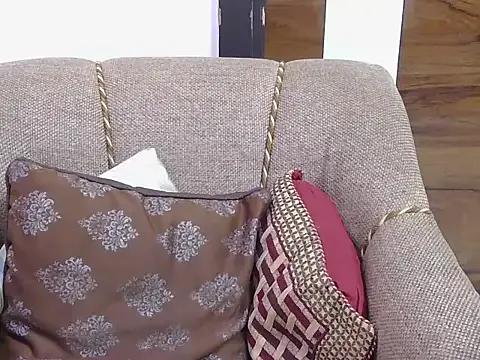 cute_zaraa on StripChat