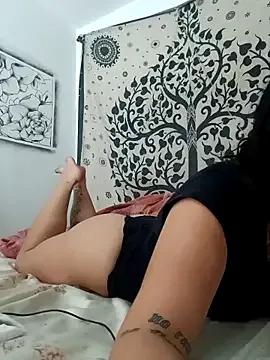 cutiefeet00 on StripChat