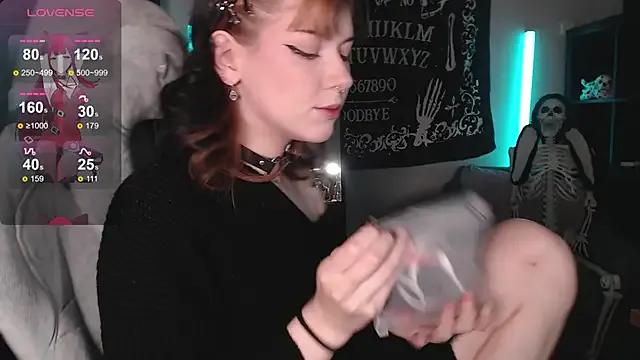 CutieTori on StripChat