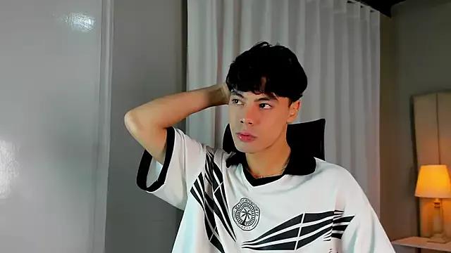 Dammon_Stallion on StripChat