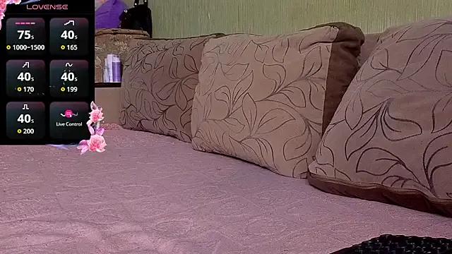 Dark_Diamond8 on StripChat