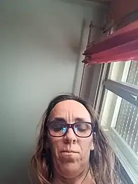 Dettybitch40 on StripChat