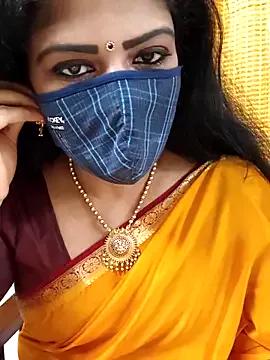 dhoorika on StripChat