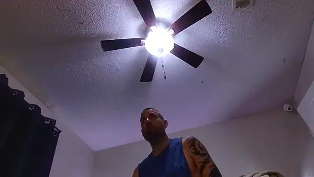 DumbcanDumbfuck on StripChat