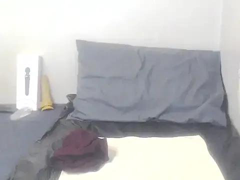 EbonyTinyX on StripChat