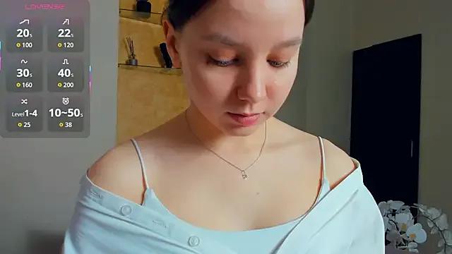 EdinaCordner on StripChat