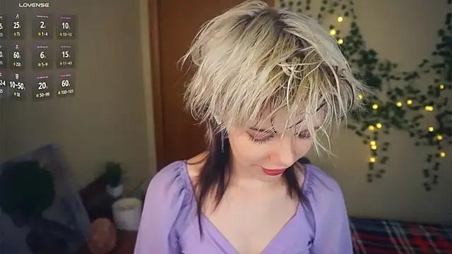 EngelAlman on StripChat