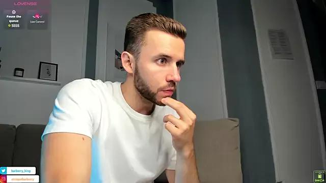 EnriqueBarberry on StripChat