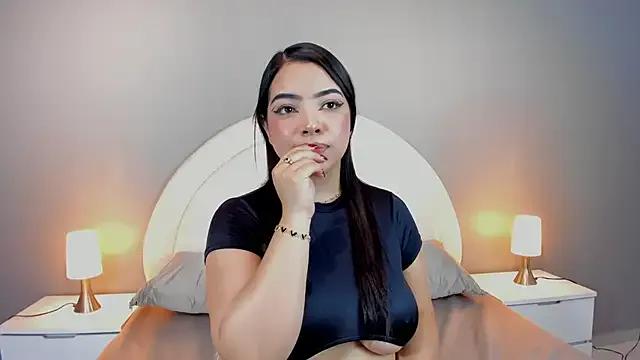 Eva_bigboobs on StripChat