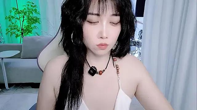 Evangelin-e on StripChat