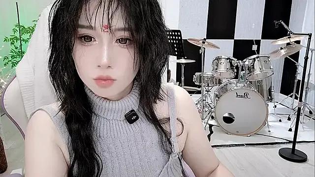 Evangelin-e on StripChat