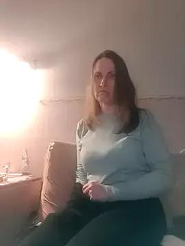 Evelina_cute — I'll show you my breasts