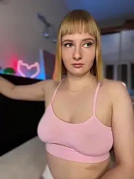 evybloom on StripChat