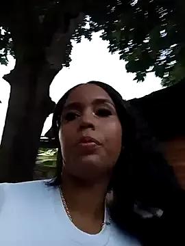 Fernanda30 on StripChat