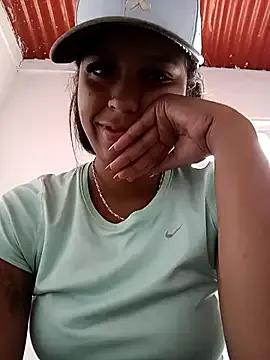 Fernanda30 on StripChat