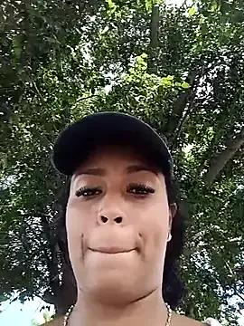 Fernanda30 on StripChat