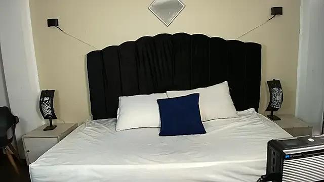 GabySweett_ on StripChat