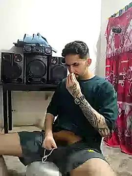 giannis090 on StripChat