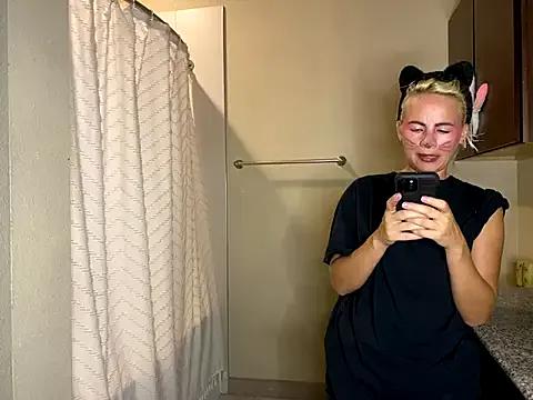 girlfriendmissy on StripChat