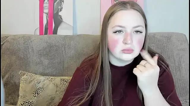 GirlPlayer — I'll show you something