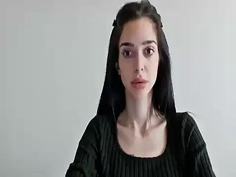 gloriyapg — 150tkns = 1 hour lesbian/couple video